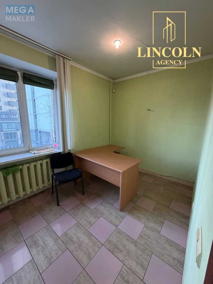 Продаж 3 кімнатної квартири (62/?/8), 2 пов. 5 пов. будинку, <a class="location-link" href="/kiev/" title="Недвижимость Київ">Київ</a>, <a class="location-link" href="/kiev/shevchenkovskij/" title="Недвижимость Шевченківський район">Шевченківський р-н</a>, Берестейский просп., 5 (изображение 6)