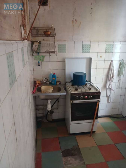 Продаж 3 кімнатної квартири (60/42/7), 1 пов. 9 пов. будинку, <a class="location-link" href="/kiev/" title="Недвижимость Київ">Київ</a>, <a class="location-link" href="/kiev/desnyanskij/" title="Недвижимость Деснянський район">Деснянський р-н</a>, Лісовий просп. (изображение 10)