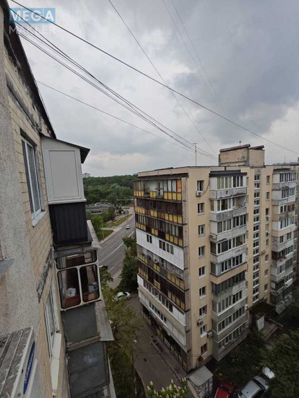 Продаж 2 кімнатної квартири (44/29/8), 9 пов. 9 пов. будинку, <a class="location-link" href="/kiev/" title="Недвижимость Київ">Київ</a>, <a class="location-link" href="/kiev/shevchenkovskij/" title="Недвижимость Шевченківський район">Шевченківський р-н</a>, Академика Щусева ул., 42 (изображение 8)