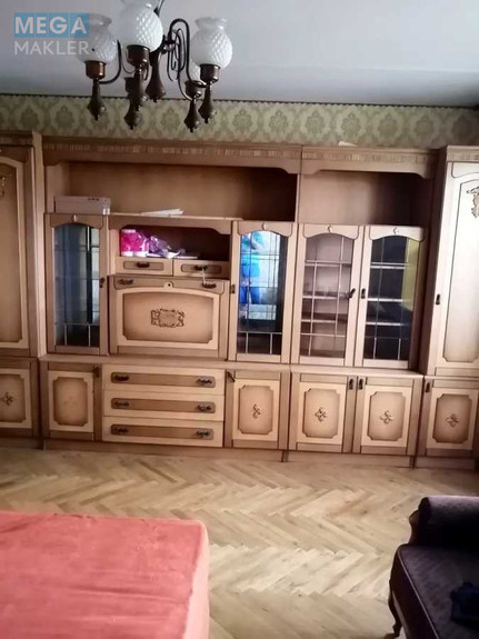 Оренда кімнати (підселення), <a class="location-link" href="/kiev/" title="Недвижимость Київ">Київ</a>, <a class="location-link" href="/kiev/shevchenkovskij/" title="Недвижимость Шевченківський район">Шевченківський р-н</a>, Дегтярівська вул., 6 (изображение 3)
