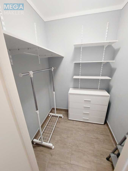 Оренда 1 кімнатної квартири, <a class="location-link" href="/kiev/" title="Недвижимость Київ">Київ</a>, <a class="location-link" href="/kiev/goloseevskij/" title="Недвижимость Голосіївський район">Голосіївський р-н</a>, Ломоносова ул., 36В (изображение 9)