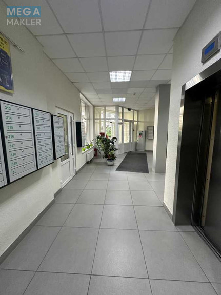 Продаж 2 кімнатної квартири (61/30/10), 20 пов. 24 пов. будинку, <a class="location-link" href="/brovary/" title="Недвижимость Бровари">Бровари</a>, Київська, 243 (изображение 19)