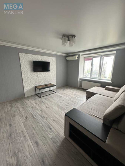 Продаж 3 кімнатної квартири (88/48/22), 6 пов. 16 пов. будинку, <a class="location-link" href="/kiev/" title="Недвижимость Київ">Київ</a>, <a class="location-link" href="/kiev/darnickij/" title="Недвижимость Дарницький район">Дарницький р-н</a>, Петра Григоренко просп., 33/44 (изображение 10)