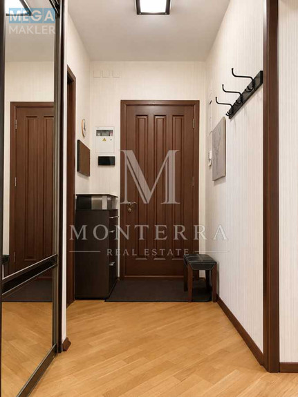 Продаж 3 кімнатної квартири (74,3/50,3/8,5), 2 пов. 5 пов. будинку, <a class="location-link" href="/kiev/" title="Недвижимость Київ">Київ</a>, <a class="location-link" href="/kiev/pecherskij/" title="Недвижимость Печерський район">Печерський р-н</a>, Арсенальна вул., 15 (изображение 16)