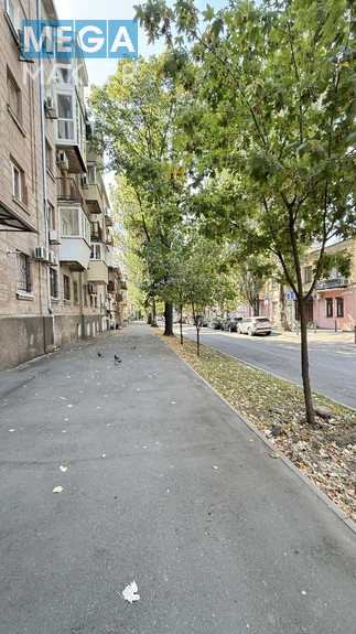 Продаж/оренда приміщення у житловому будинку, свіжий ремонт, <a class="location-link" href="/dnepropetrovsk/" title="Недвижимость Дніпра">Дніпро</a>, <a class="location-link" href="/dnepropetrovsk/zhovtnevyj/" title="Недвижимость Жовтневий район">Жовтневий р-н</a>, гончара (изображение 6)