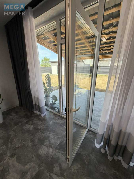 Продаж дома, 2 поверху, 104 кв.м, 2 кімнати, ділянка 6 соток, <a class="location-link" href="/borispol/" title="Недвижимость Бориспіль">Бориспіль</a>, Травнева (изображение 8)