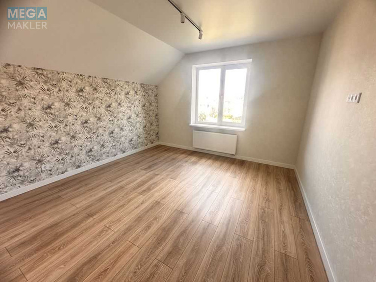 Продаж дома, 2&nbsp;поверху, 145&nbsp;кв.м, 3&nbsp;кімнати, ділянка 8&nbsp;соток, <a class="location-link" href="/borispol/" title="Недвижимость Бориспіль">Бориспіль</a>, Котляревського (изображение 15)
