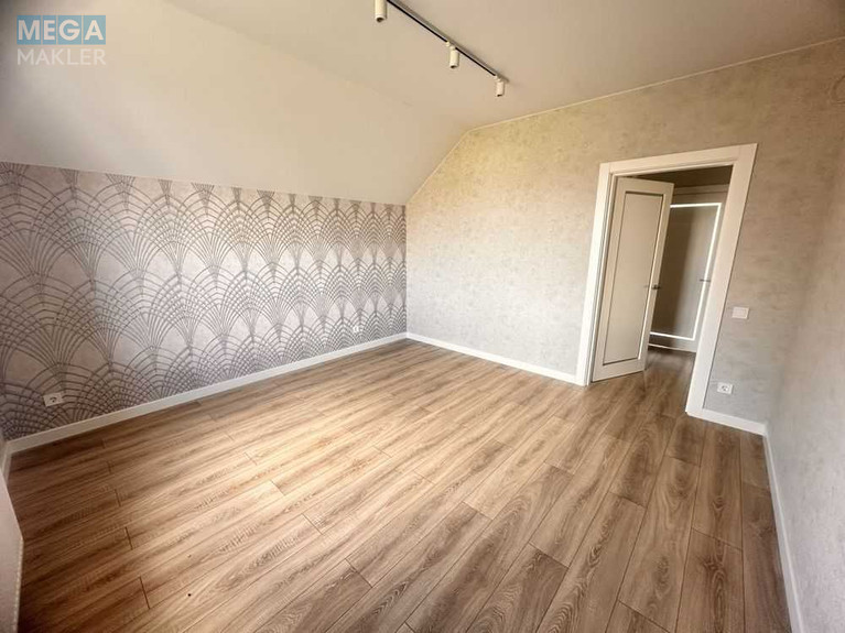 Продаж дома, 2&nbsp;поверху, 145&nbsp;кв.м, 3&nbsp;кімнати, ділянка 8&nbsp;соток, <a class="location-link" href="/borispol/" title="Недвижимость Бориспіль">Бориспіль</a>, Котляревського (изображение 17)