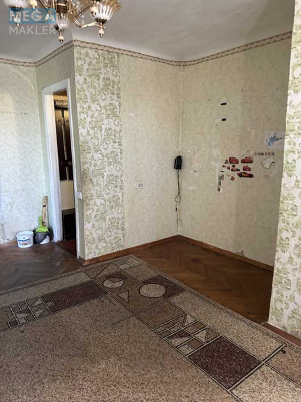Продаж 2 кімнатної квартири (45/30/7), 3 пов. 5 пов. будинку, <a class="location-link" href="/kiev/" title="Недвижимость Київ">Київ</a>, <a class="location-link" href="/kiev/goloseevskij/" title="Недвижимость Голосіївський район">Голосіївський р-н</a>, Науки просп., 35 (изображение 3)