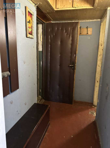Продаж 2 кімнатної квартири (45/30/7), 3 пов. 5 пов. будинку, <a class="location-link" href="/kiev/" title="Недвижимость Київ">Київ</a>, <a class="location-link" href="/kiev/goloseevskij/" title="Недвижимость Голосіївський район">Голосіївський р-н</a>, Науки просп., 35 (изображение 7)