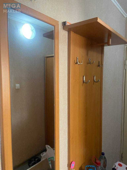 Оренда 1 кімнатної квартири, <a class="location-link" href="/kiev/" title="Недвижимость Київ">Київ</a>, <a class="location-link" href="/kiev/solomenskij/" title="Недвижимость Солом'янський район">Солом'янський р-н</a>, Генерала Тупікова вул., 14в (изображение 7)