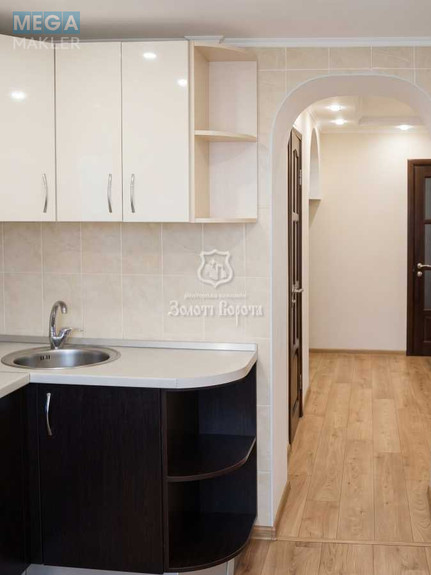 Продаж дома, 1 поверх, 55 кв.м, 3 кімнати, ділянка 2 сотки, <a class="location-link" href="/kiev/" title="Недвижимость Київ">Київ</a>, <a class="location-link" href="/kiev/goloseevskij/" title="Недвижимость Голосіївський район">Голосіївський р-н</a>, Китаївська вул., 24/15 (изображение 2)