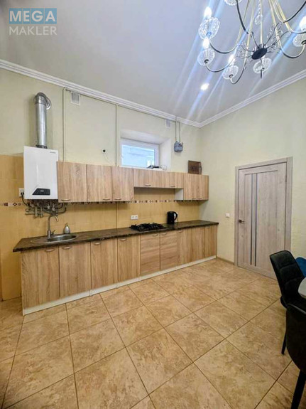 Оренда 2 кімнатної квартири, <a class="location-link" href="/odessa/" title="Недвижимость Одеса">Одеса</a>, <a class="location-link" href="/odessa/primorskij/" title="Недвижимость Приморський район">Приморський р-н</a>, Успенская, 111 (изображение 10)
