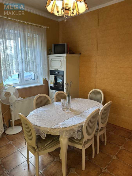 Продаж дома, 2&nbsp;поверху, 351&nbsp;кв.м, 6&nbsp;кімнат, ділянка 15&nbsp;соток, <a class="location-link" href="/ivankovichi/" title="Недвижимость Іванковичі">Іванковичі</a>, Садова (изображение 19)