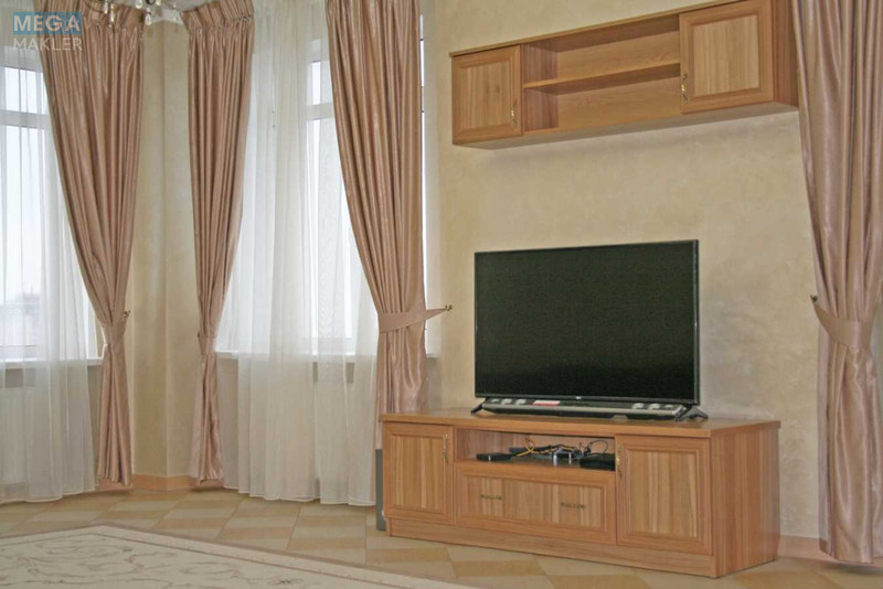 Оренда 3 кімнатної квартири, <a class="location-link" href="/kiev/" title="Недвижимость Київ">Київ</a>, <a class="location-link" href="/kiev/svyatoshinskij/" title="Недвижимость Святошинський район">Святошинський р-н</a>, Львовская ул., 22 (изображение 3)