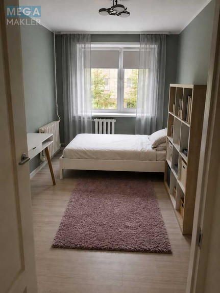 Продаж 3 кімнатної квартири (72/38/12), 1 пов. 16 пов. будинку, <a class="location-link" href="/kiev/" title="Недвижимость Київ">Київ</a>, <a class="location-link" href="/kiev/solomenskij/" title="Недвижимость Солом'янський район">Солом'янський р-н</a>, Олексы Тихого ул., 23 (изображение 10)