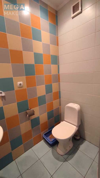 Продаж дома, 3 поверху, 182 кв.м, 4 кімнати, ділянка 1 сотка, <a class="location-link" href="/kiev/" title="Недвижимость Київ">Київ</a>, <a class="location-link" href="/kiev/darnickij/" title="Недвижимость Дарницький район">Дарницький р-н</a>, Петра Прокоповича вул., 25 (изображение 13)