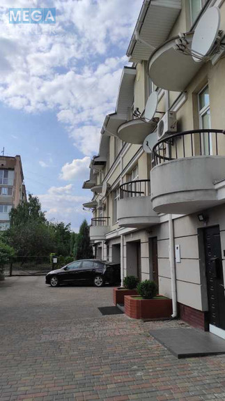 Продаж дома, 3 поверху, 182 кв.м, 4 кімнати, ділянка 1 сотка, <a class="location-link" href="/kiev/" title="Недвижимость Київ">Київ</a>, <a class="location-link" href="/kiev/darnickij/" title="Недвижимость Дарницький район">Дарницький р-н</a>, Петра Прокоповича вул., 25 (изображение 16)