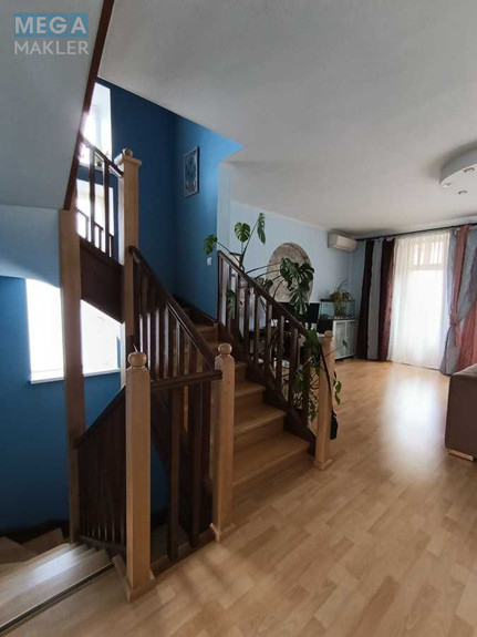 Продаж дома, 3 поверху, 182 кв.м, 4 кімнати, ділянка 1 сотка, <a class="location-link" href="/kiev/" title="Недвижимость Київ">Київ</a>, <a class="location-link" href="/kiev/darnickij/" title="Недвижимость Дарницький район">Дарницький р-н</a>, Петра Прокоповича вул., 25 (изображение 25)