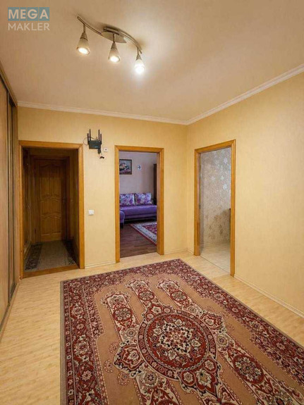 Продаж 3 кімнатної квартири (74/?/10), 11 пов. 16 пов. будинку, <a class="location-link" href="/kiev/" title="Недвижимость Київ">Київ</a>, <a class="location-link" href="/kiev/darnickij/" title="Недвижимость Дарницький район">Дарницький р-н</a>, Ревуцького вул., 44 (изображение 9)