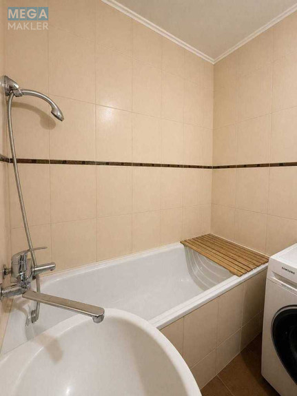 Продаж 3 кімнатної квартири (74/?/10), 11 пов. 16 пов. будинку, <a class="location-link" href="/kiev/" title="Недвижимость Київ">Київ</a>, <a class="location-link" href="/kiev/darnickij/" title="Недвижимость Дарницький район">Дарницький р-н</a>, Ревуцького вул., 44 (изображение 19)