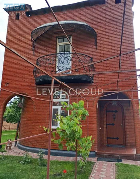 Продаж дома, 2 поверху, 108 кв.м, 3 кімнати, ділянка 6 соток, <a class="location-link" href="/kiev/" title="Недвижимость Київ">Київ</a>, <a class="location-link" href="/kiev/svyatoshinskij/" title="Недвижимость Святошинський район">Святошинський р-н</a>, Берковецька вул. (изображение 2)