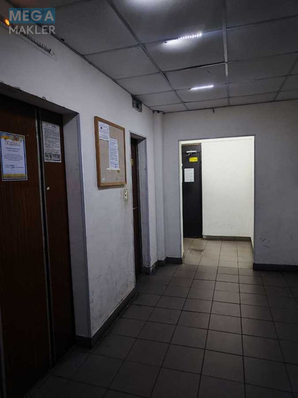 Продаж 3 кімнатної квартири (84,3/43/8,5), 1 пов. 16 пов. будинку, <a class="location-link" href="/kiev/" title="Недвижимость Київ">Київ</a>, <a class="location-link" href="/kiev/desnyanskij/" title="Недвижимость Деснянський район">Деснянський р-н</a>, Миколи Закревського вул., 55 (изображение 18)
