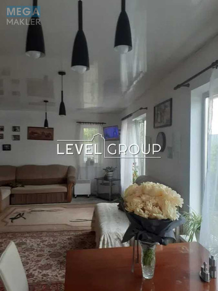 Продаж дома, 2 поверху, 130 кв.м, 4 кімнати, ділянка 6 соток, <a class="location-link" href="/glevaha/" title="Недвижимость Глеваха">Глеваха</a>, Михайлівська (изображение 4)