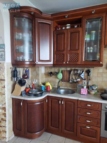 Оренда 2 кімнатної квартири, <a class="location-link" href="/kiev/" title="Недвижимость Київ">Київ</a>, <a class="location-link" href="/kiev/solomenskij/" title="Недвижимость Солом'янський район">Солом'янський р-н</a>, Миколи Амосова вул. (изображение 8)