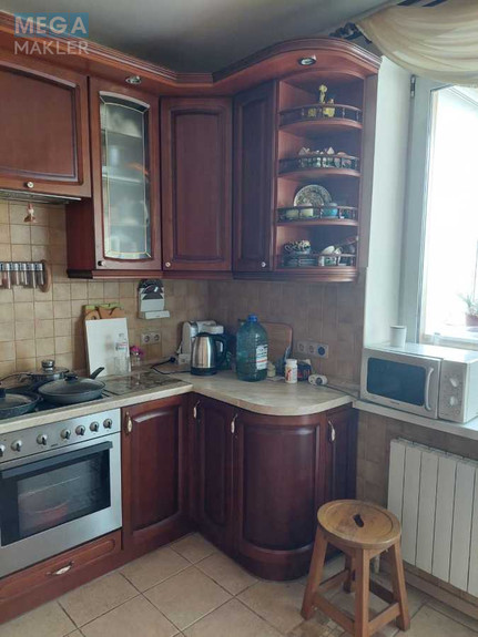 Оренда 2 кімнатної квартири, <a class="location-link" href="/kiev/" title="Недвижимость Київ">Київ</a>, <a class="location-link" href="/kiev/solomenskij/" title="Недвижимость Солом'янський район">Солом'янський р-н</a>, Миколи Амосова вул. (изображение 9)