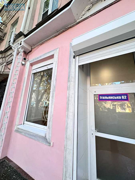 Оренда комерційної нерухомості, 28&nbsp;кв.м, под магазин, <a class="location-link" href="/odessa/" title="Недвижимость Одеса">Одеса</a>, <a class="location-link" href="/odessa/primorskij/" title="Недвижимость Приморський район">Приморський р-н</a>, Итальянская улица, 62 (изображение 5)
