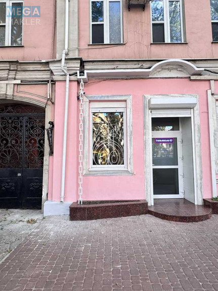 Оренда комерційної нерухомості, 28&nbsp;кв.м, под магазин, <a class="location-link" href="/odessa/" title="Недвижимость Одеса">Одеса</a>, <a class="location-link" href="/odessa/primorskij/" title="Недвижимость Приморський район">Приморський р-н</a>, Итальянская улица, 62 (изображение 6)