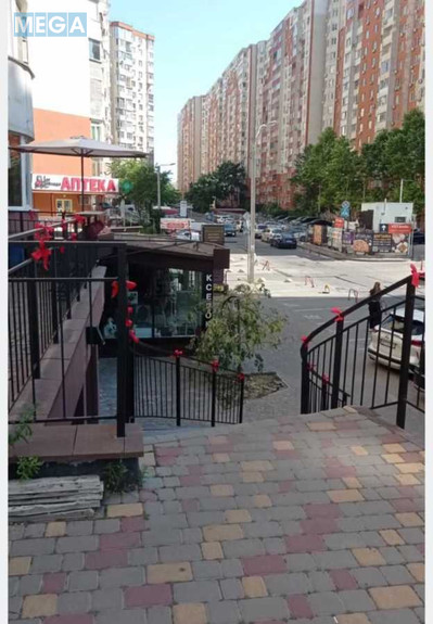 Продаж комерційної нерухомості, 71&nbsp;кв.м, под магазин, <a class="location-link" href="/mizikevicha/" title="Недвижимость Мізікевича">Мізікевича</a>, Радужный, 1 (изображение 4)