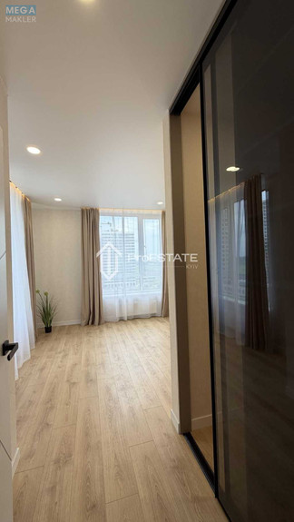 Продаж 2 кімнатної квартири (71/?/23), 8 пов. 21 пов. будинку, <a class="location-link" href="/kiev/" title="Недвижимость Київ">Київ</a>, <a class="location-link" href="/kiev/podolskij/" title="Недвижимость Подільський район">Подільський р-н</a>, Олександра Олеся вул. (изображение 20)