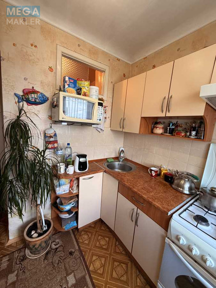 Продаж 2 кімнатної квартири (48/?/6), 5 пов. 5 пов. будинку, <a class="location-link" href="/dnepropetrovsk/" title="Недвижимость Дніпра">Дніпро</a>, Осеняя, 3 (изображение 2)