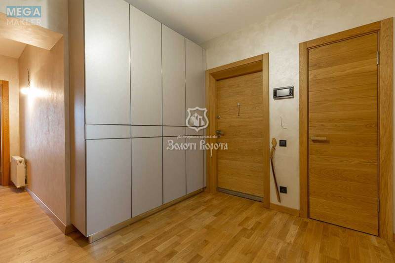 Продаж 4 кімнатної квартири (139/70/30), 9 пов. 10 пов. будинку, <a class="location-link" href="/sofievskaya-borshagovka/" title="Недвижимость Софіївська Борщагівка">Софіївська Борщагівка</a>, Героїв Небесної Сотні просп., 18/1 (изображение 23)
