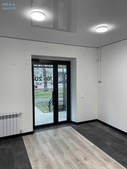 Продаж комерційної нерухомості, 45 кв.м, под офис, <a class="location-link" href="/kiev/" title="Недвижимость Київ">Київ</a>, <a class="location-link" href="/kiev/pecherskij/" title="Недвижимость Печерський район">Печерський р-н</a>, Василия Тютюнника ул., 56 (изображение 6)