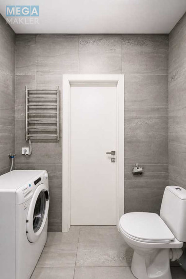 Оренда 1 кімнатної квартири, <a class="location-link" href="/kiev/" title="Недвижимость Київ">Київ</a>, <a class="location-link" href="/kiev/goloseevskij/" title="Недвижимость Голосіївський район">Голосіївський р-н</a>, Юношеская ул., 1 (изображение 11)