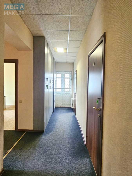 Оренда комерційної нерухомості, 228 кв.м, под офис, <a class="location-link" href="/kiev/" title="Недвижимость Київ">Київ</a>, <a class="location-link" href="/kiev/pecherskij/" title="Недвижимость Печерський район">Печерський р-н</a>, Іоанна Павла ІІ вул. (изображение 10)