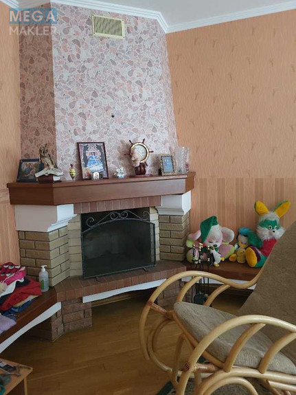 Продаж дома, 2 поверху, 268 кв.м, 6 кімнат, ділянка 12 соток, <a class="location-link" href="/rozhny-selo/" title="Недвижимость Рожні">Рожни</a>, зелена (изображение 9)