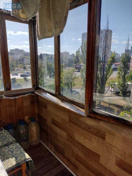 Продаж 2 кімнатної квартири (45/30/7), 4 пов. 5 пов. будинку, <a class="location-link" href="/kiev/" title="Недвижимость Київ">Київ</a>, <a class="location-link" href="/kiev/desnyanskij/" title="Недвижимость Деснянський район">Деснянський р-н</a>, Братиславська вул., 18 (изображение 12)