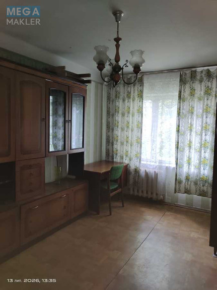 Продаж 2 кімнатної квартири (44,2/29,2/6,8), 4 пов. 5 пов. будинку, <a class="location-link" href="/kiev/" title="Недвижимость Київ">Київ</a>, <a class="location-link" href="/kiev/svyatoshinskij/" title="Недвижимость Святошинський район">Святошинський р-н</a>, Генерала Потапова ул., 1В (изображение 3)