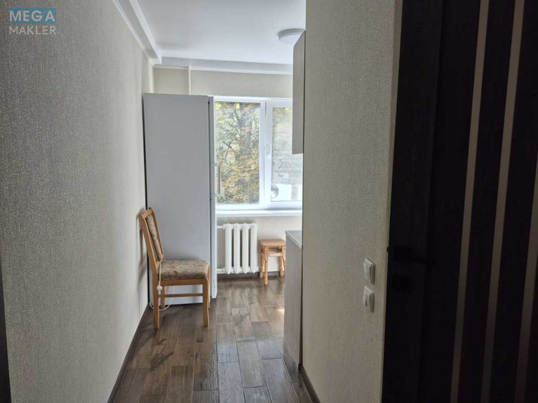 Оренда 1 кімнатної квартири, <a class="location-link" href="/kiev/" title="Недвижимость Київ">Київ</a>, <a class="location-link" href="/kiev/podolskij/" title="Недвижимость Подільський район">Подільський р-н</a>, Івана Виговського вул., 12Б (изображение 9)