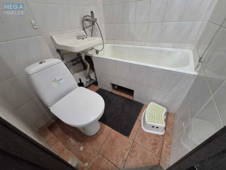 Оренда 1 кімнатної квартири, <a class="location-link" href="/kiev/" title="Недвижимость Київ">Київ</a>, <a class="location-link" href="/kiev/podolskij/" title="Недвижимость Подільський район">Подільський р-н</a>, Івана Виговського вул., 12Б (изображение 10)
