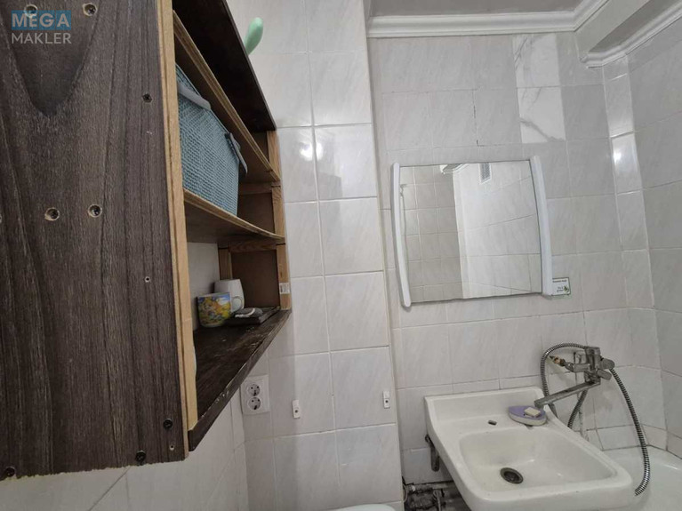 Оренда 1 кімнатної квартири, <a class="location-link" href="/kiev/" title="Недвижимость Київ">Київ</a>, <a class="location-link" href="/kiev/podolskij/" title="Недвижимость Подільський район">Подільський р-н</a>, Івана Виговського вул., 12Б (изображение 11)