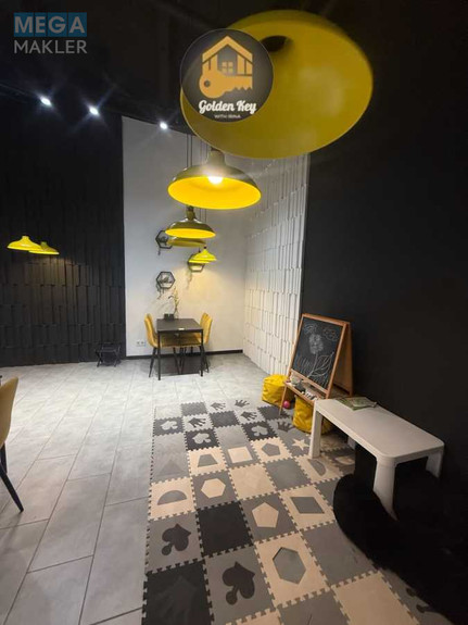 Продаж комерційної нерухомості, 802 кв.м, <a class="location-link" href="/kiev/" title="Недвижимость Київ">Київ</a>, <a class="location-link" href="/kiev/pecherskij/" title="Недвижимость Печерский район">Печерский р-н</a>, Контрактова пл., 2/1 (изображение 12)