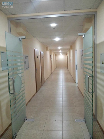 Оренда комерційної нерухомості, 33 кв.м, под офис, <a class="location-link" href="/kiev/" title="Недвижимость Київ">Київ</a>, <a class="location-link" href="/kiev/dneprovskij/" title="Недвижимость Дніпровський район">Дніпровський р-н</a>, Евгения Сверстюка ул., 11Б (изображение 7)