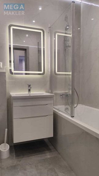 Оренда 1 кімнатної квартири, <a class="location-link" href="/kiev/" title="Недвижимость Київ">Київ</a>, <a class="location-link" href="/kiev/podolskij/" title="Недвижимость Подільський район">Подільський р-н</a>, Всеволода Змиенко ул., 21 (изображение 11)