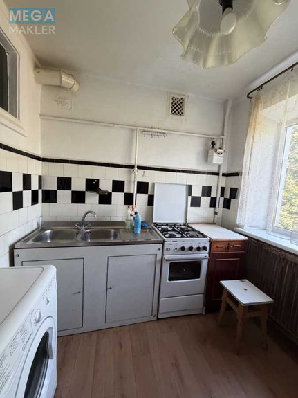 Продаж 2 кімнатної квартири (42/29/6), 4 пов. 5 пов. будинку, <a class="location-link" href="/odessa/" title="Недвижимость Одеса">Одеса</a>, <a class="location-link" href="/odessa/primorskij/" title="Недвижимость Приморський район">Приморський р-н</a>, пр. Шевченка, 27б (изображение 3)
