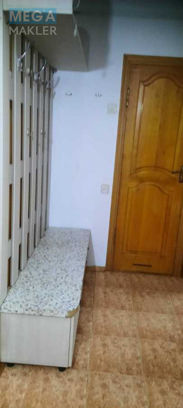 Оренда 3 кімнатної квартири, <a class="location-link" href="/kiev/" title="Недвижимость Київ">Київ</a>, <a class="location-link" href="/kiev/solomenskij/" title="Недвижимость Солом'янський район">Солом'янський р-н</a>, Митрополита Василя Липківського вул., 13 (изображение 11)